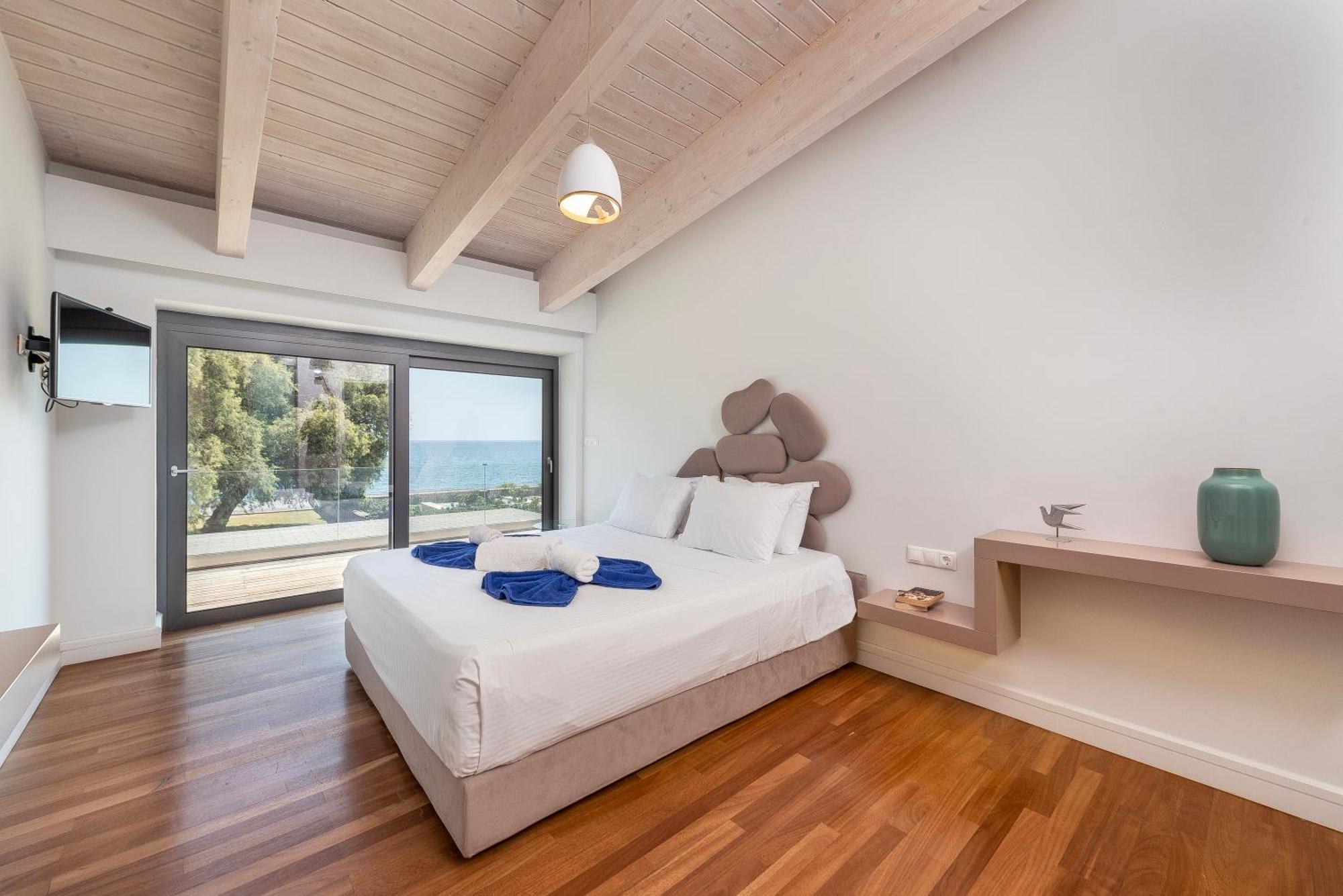 Kiotari Dream Beachfront