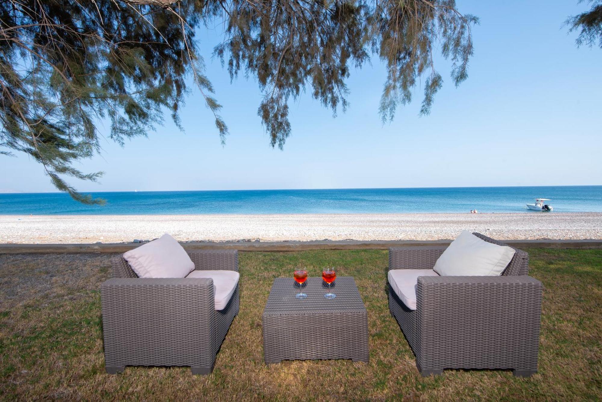 Kiotari Dream Beachfront Villa Gennadi