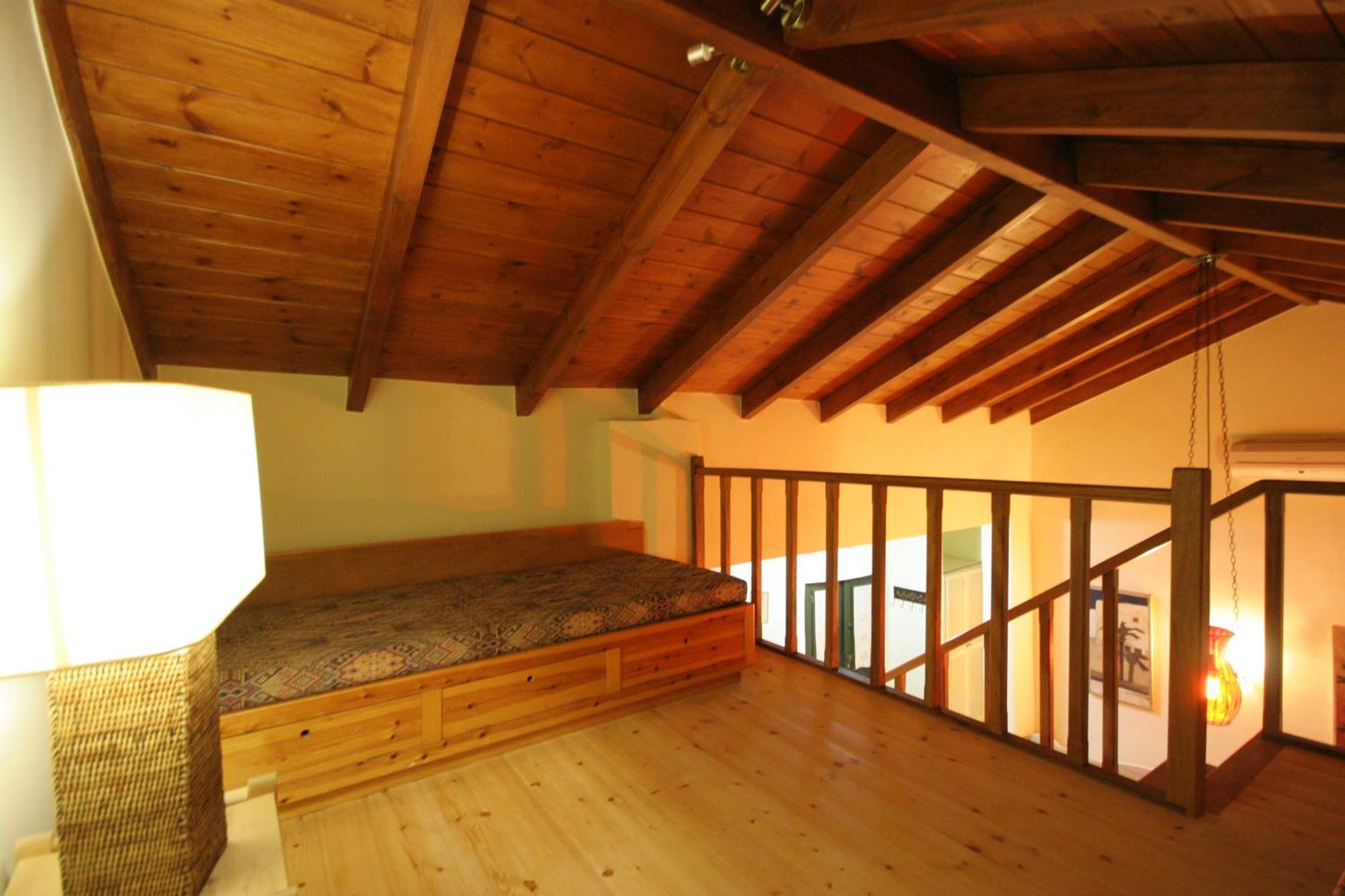 Apartment Traditional
