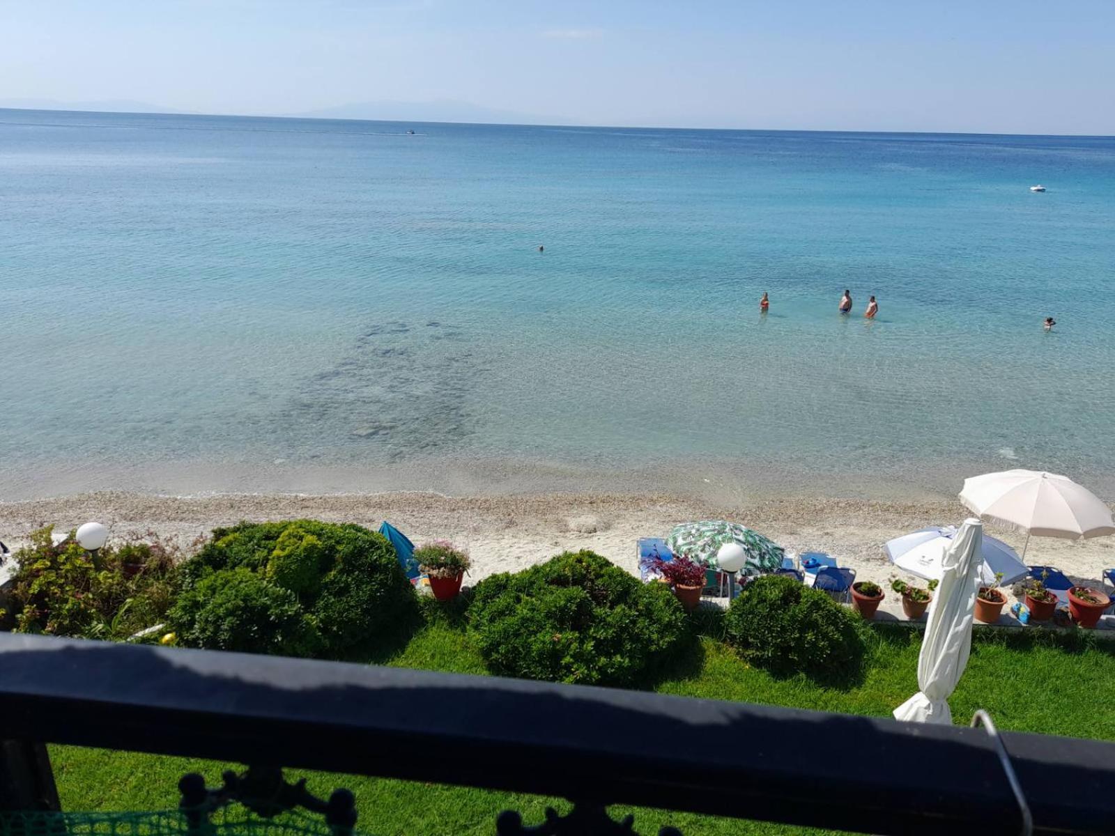 Iris Seafront *