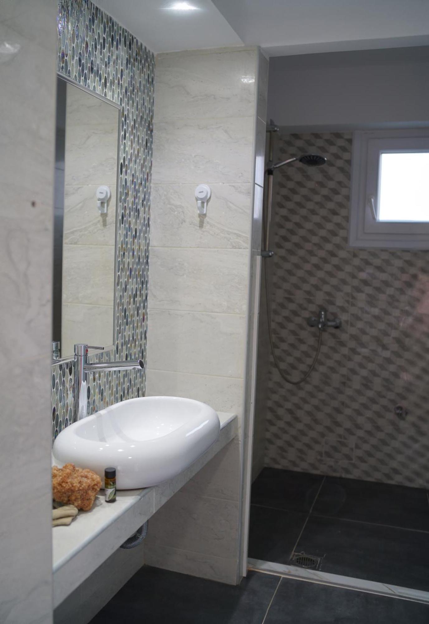 Must Boutique & Restaurant Hotel