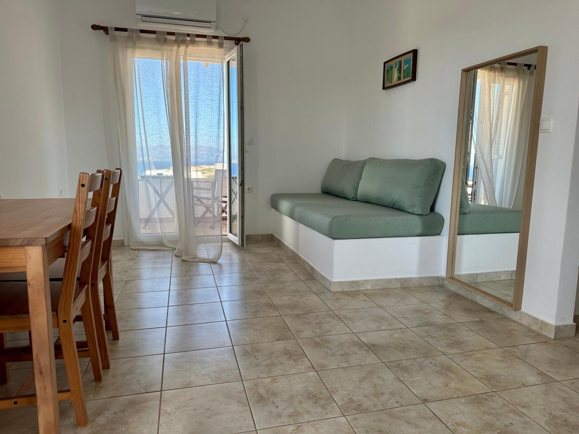 Restia Apartment *