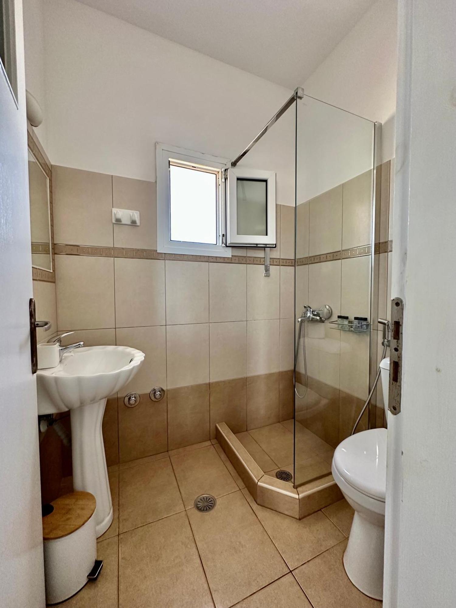 Restia Apartment *