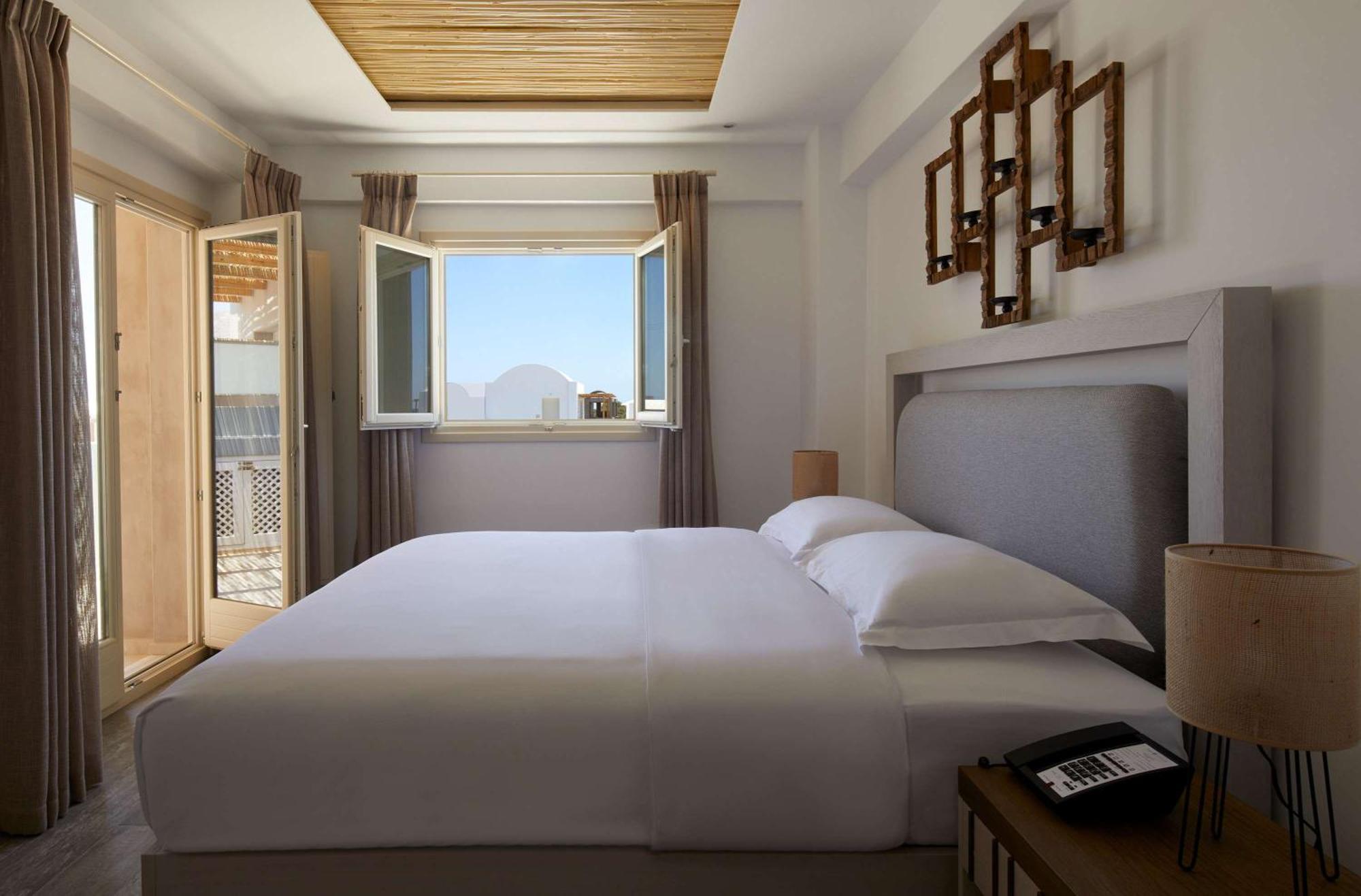 Sea Breeze Santorini Resort, Curio By Hilton Resort 5*
