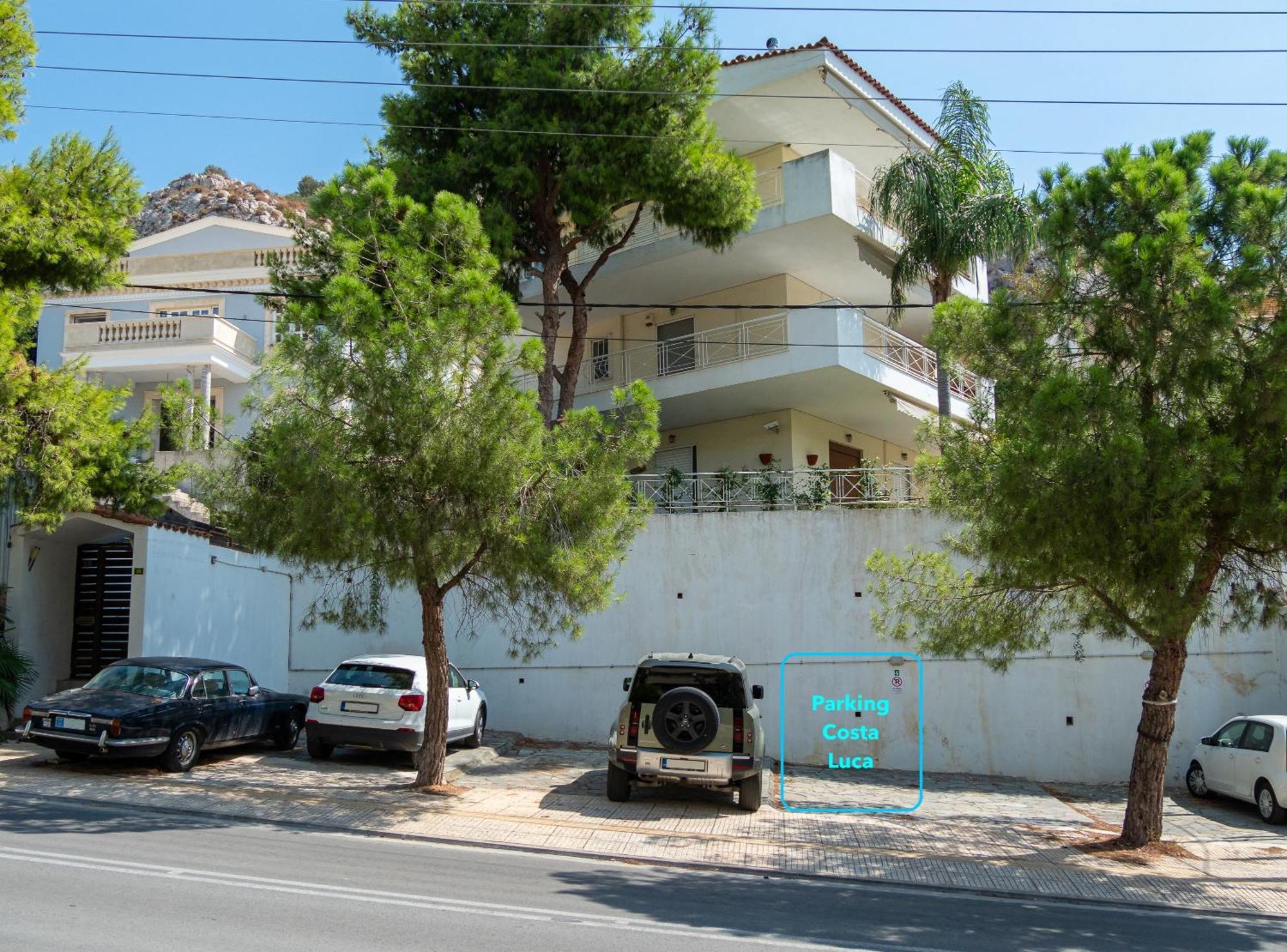Costa Luca In Vouliagmeni Villa Athens