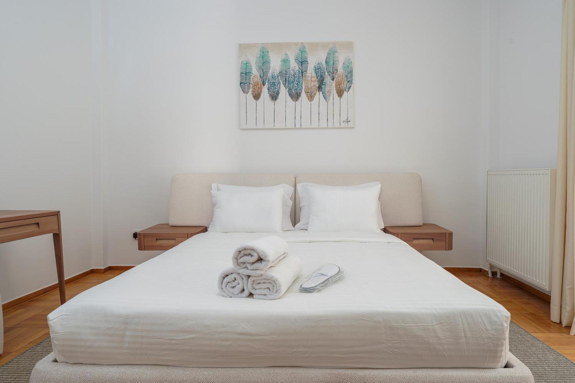 Yourhostess Apartment