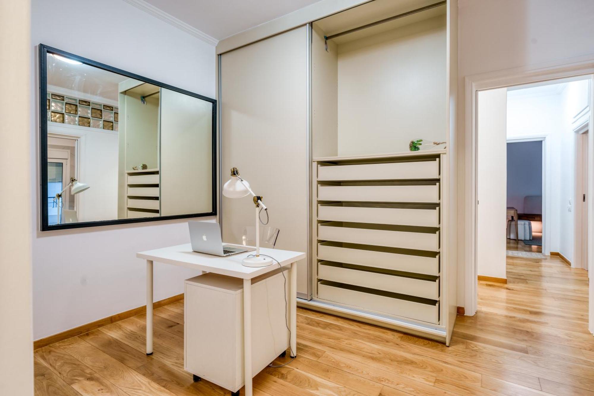 Yourhostess Apartment *