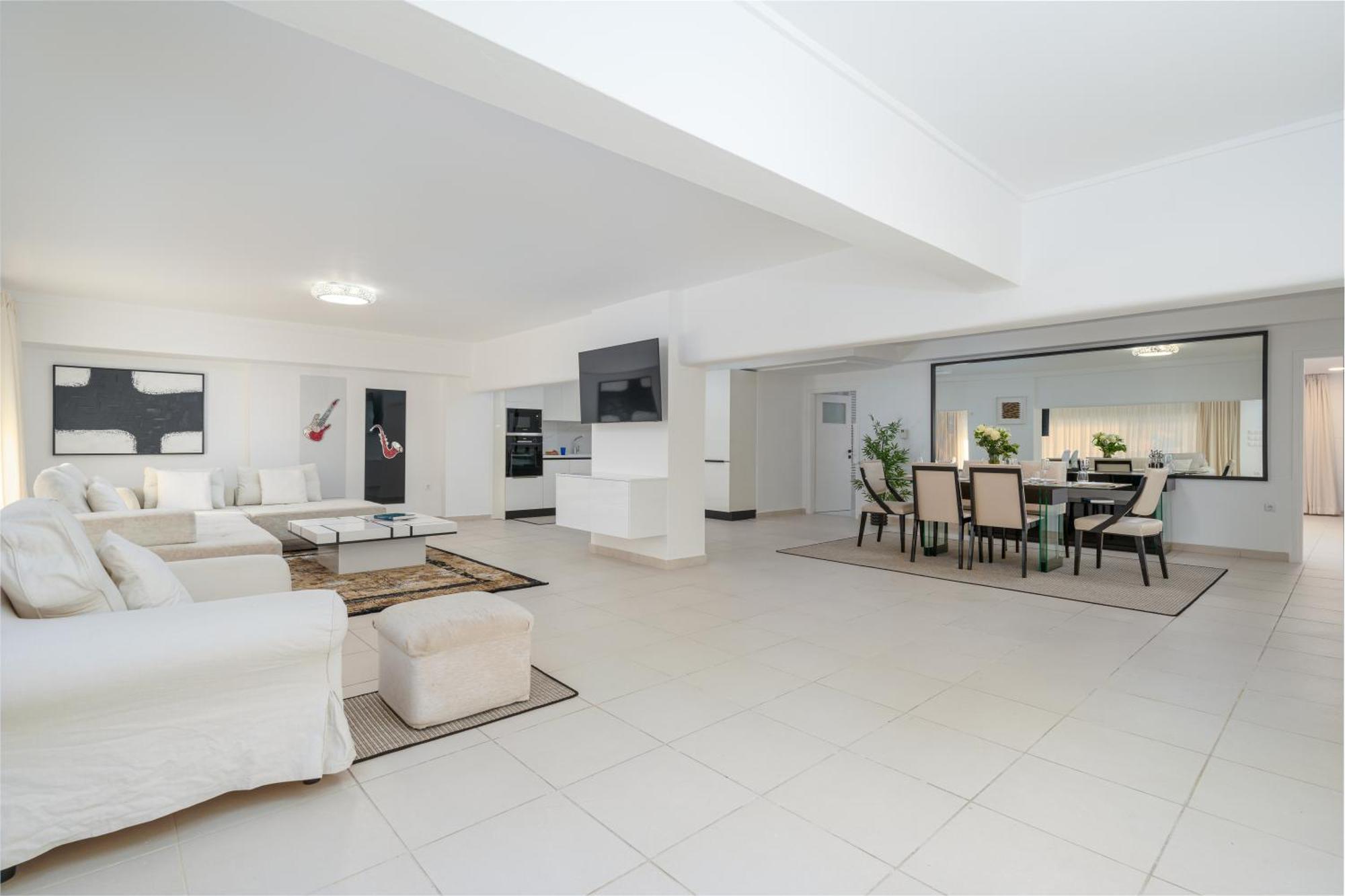 Yourhostess Apartment