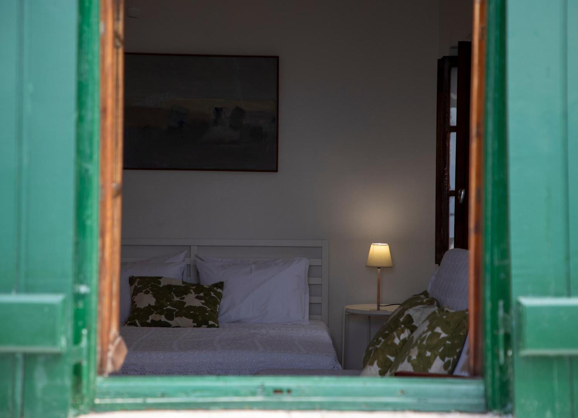 The Artist's Retreat Apartment Aegina