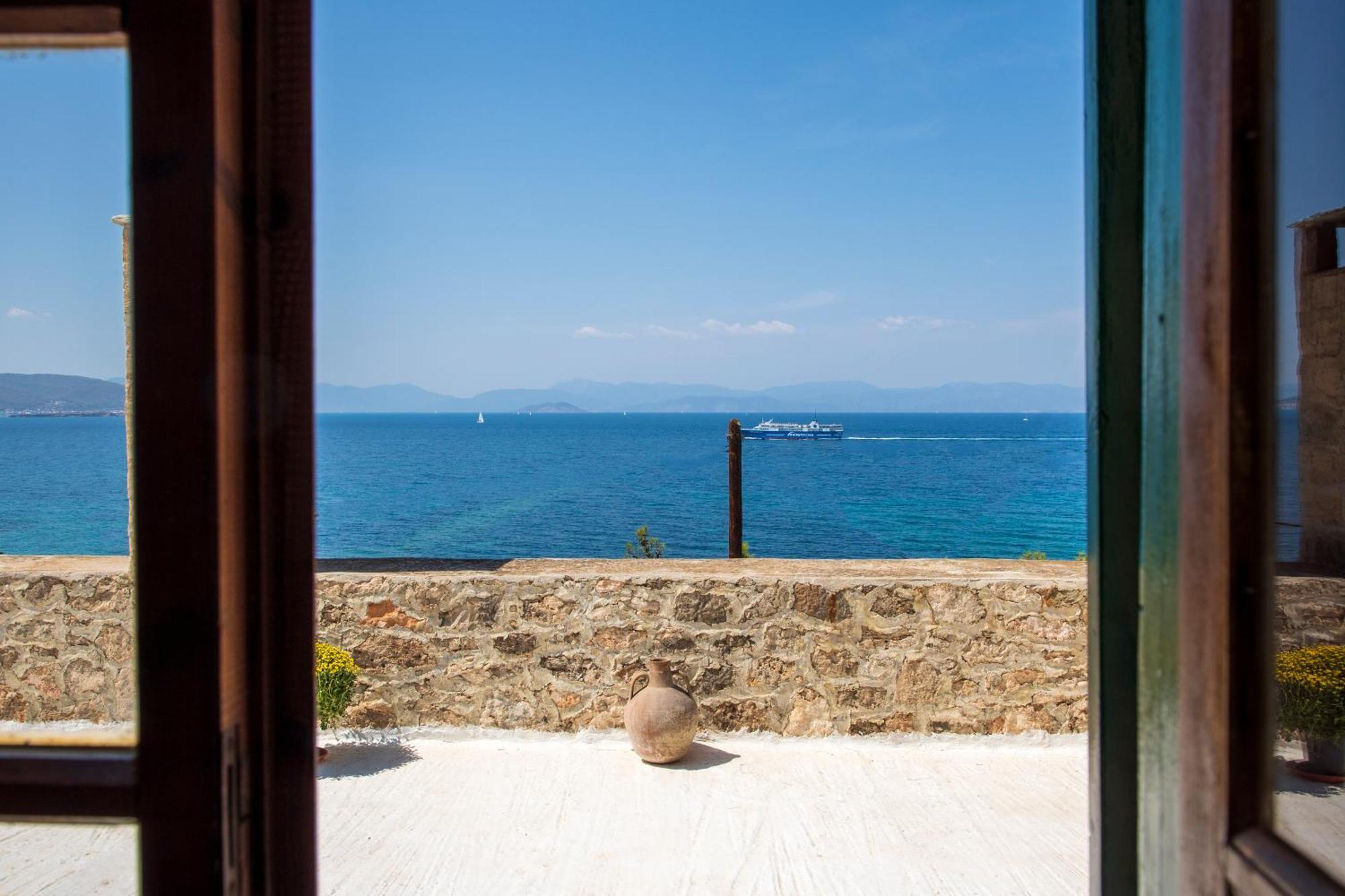 The Artist's Retreat * Aegina