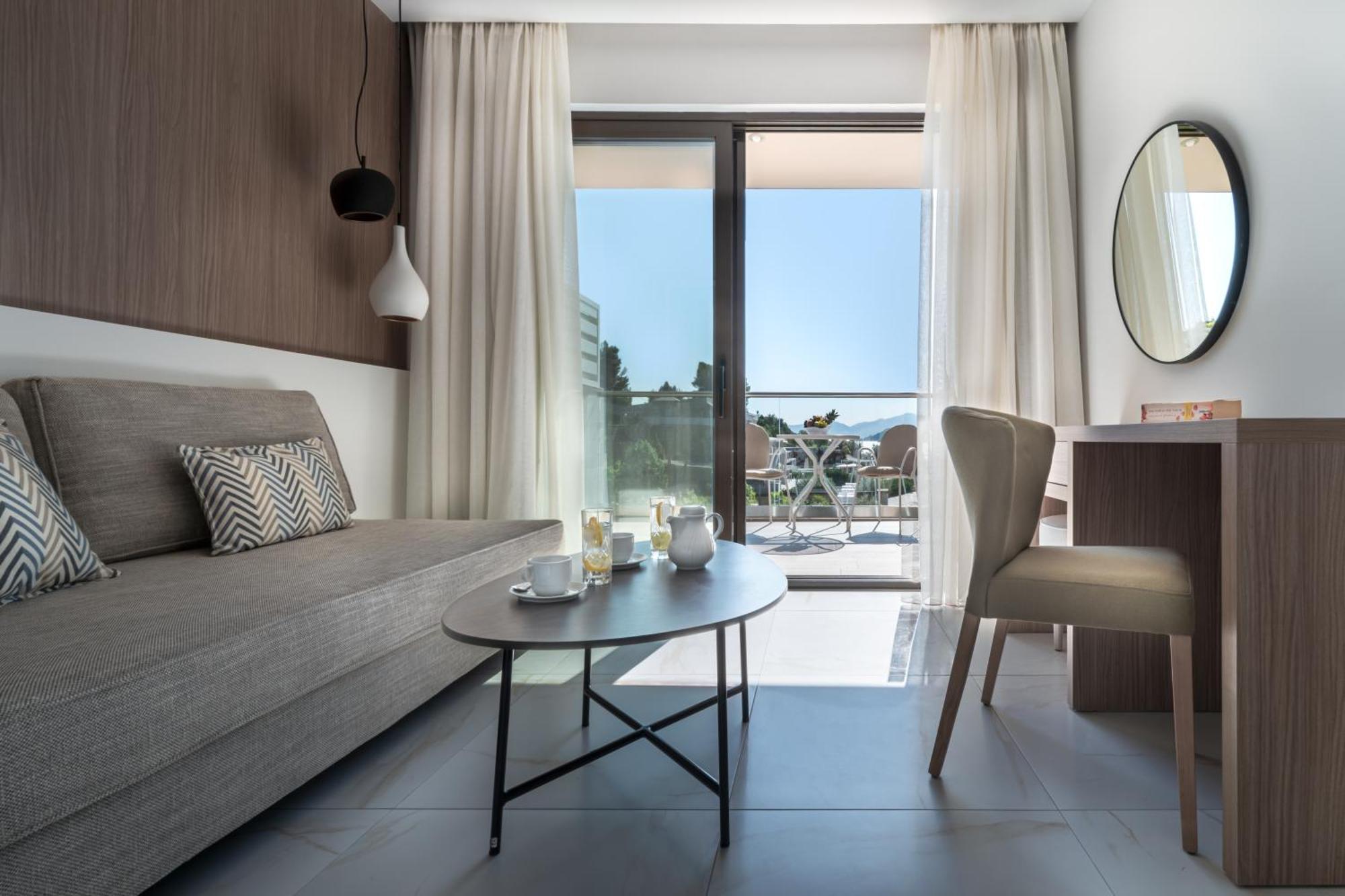 Kassandra Bay Resort, &