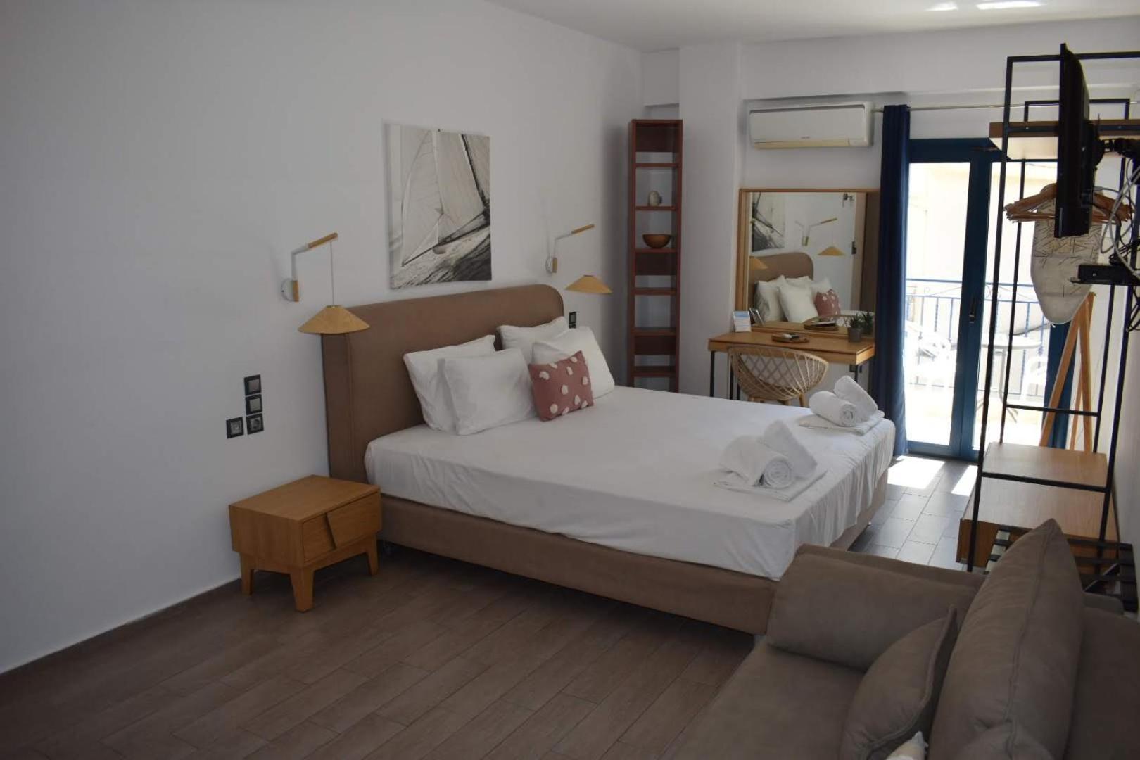 Apartment Christina & Parga