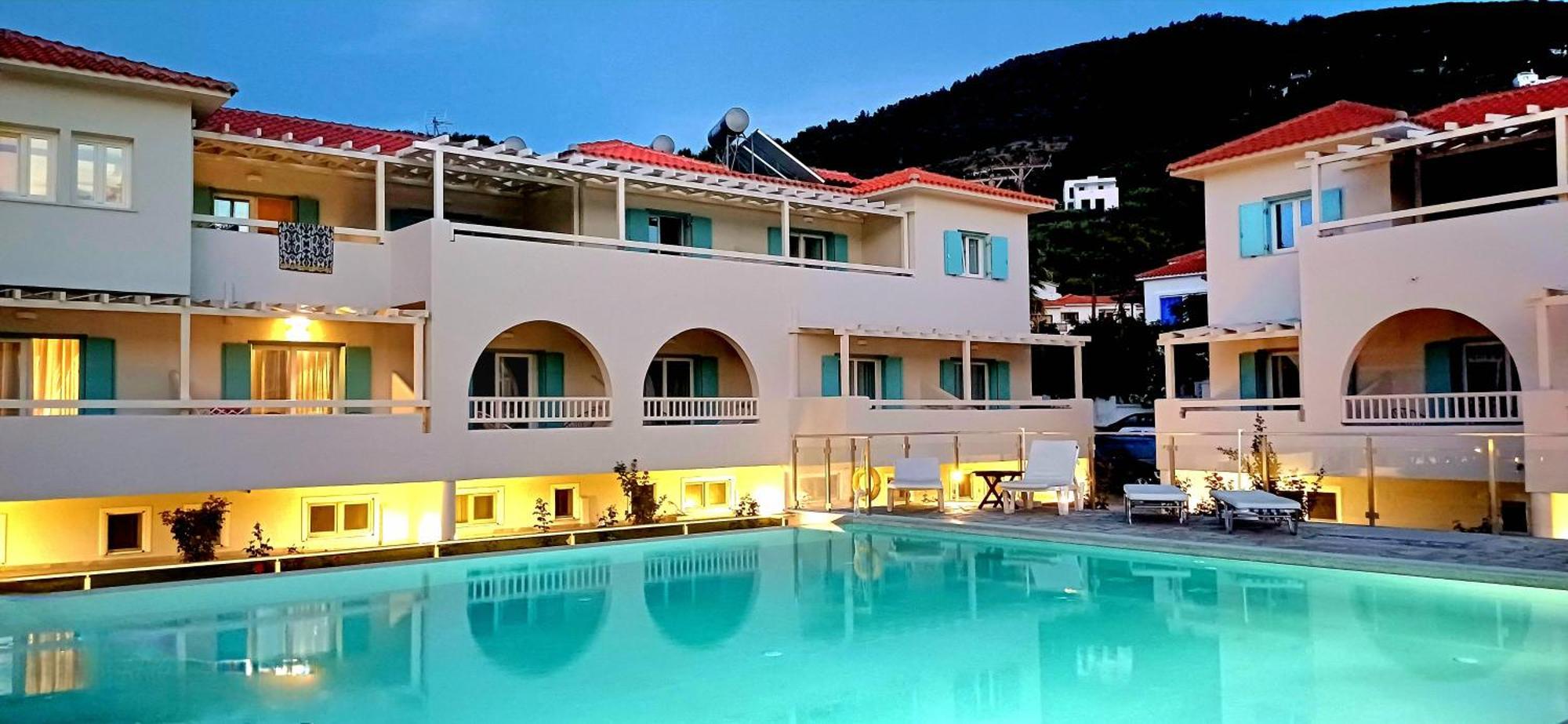 Sunrise Village 2* Skopelos Town