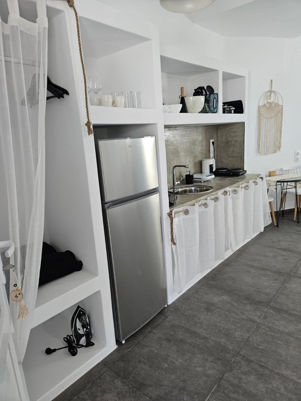 Eris Apartment *