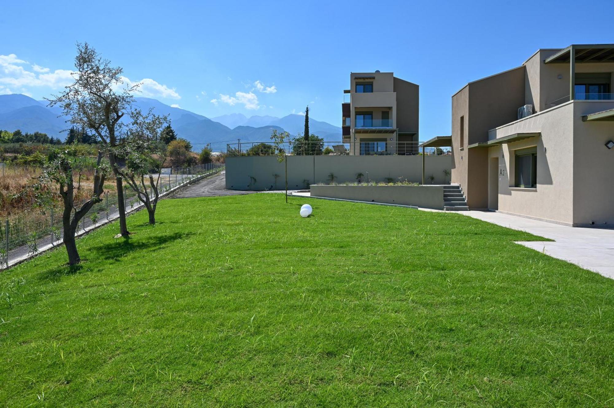 Montamar Olympus Villa *