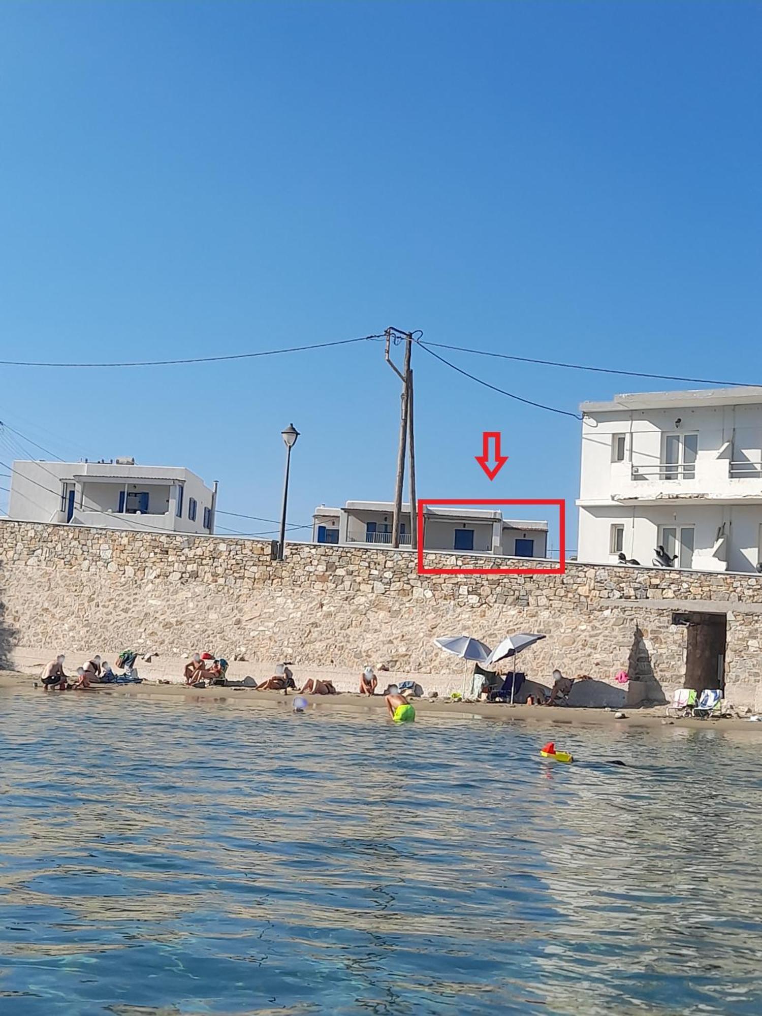 Apartment με θέα τον όρμο της βάρης