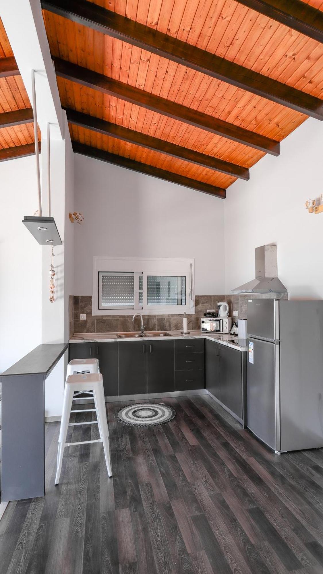 Blue Heaven Kerami Holiday home *
