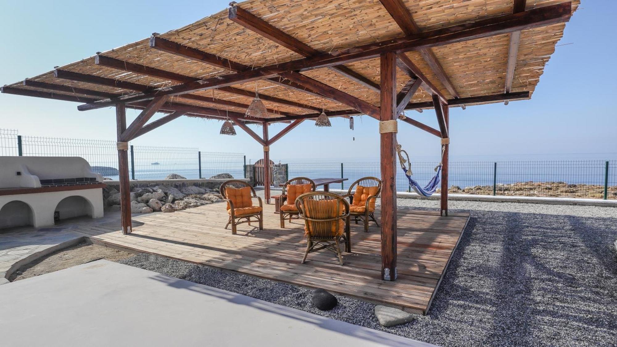 Blue Heaven Kerami Holiday home