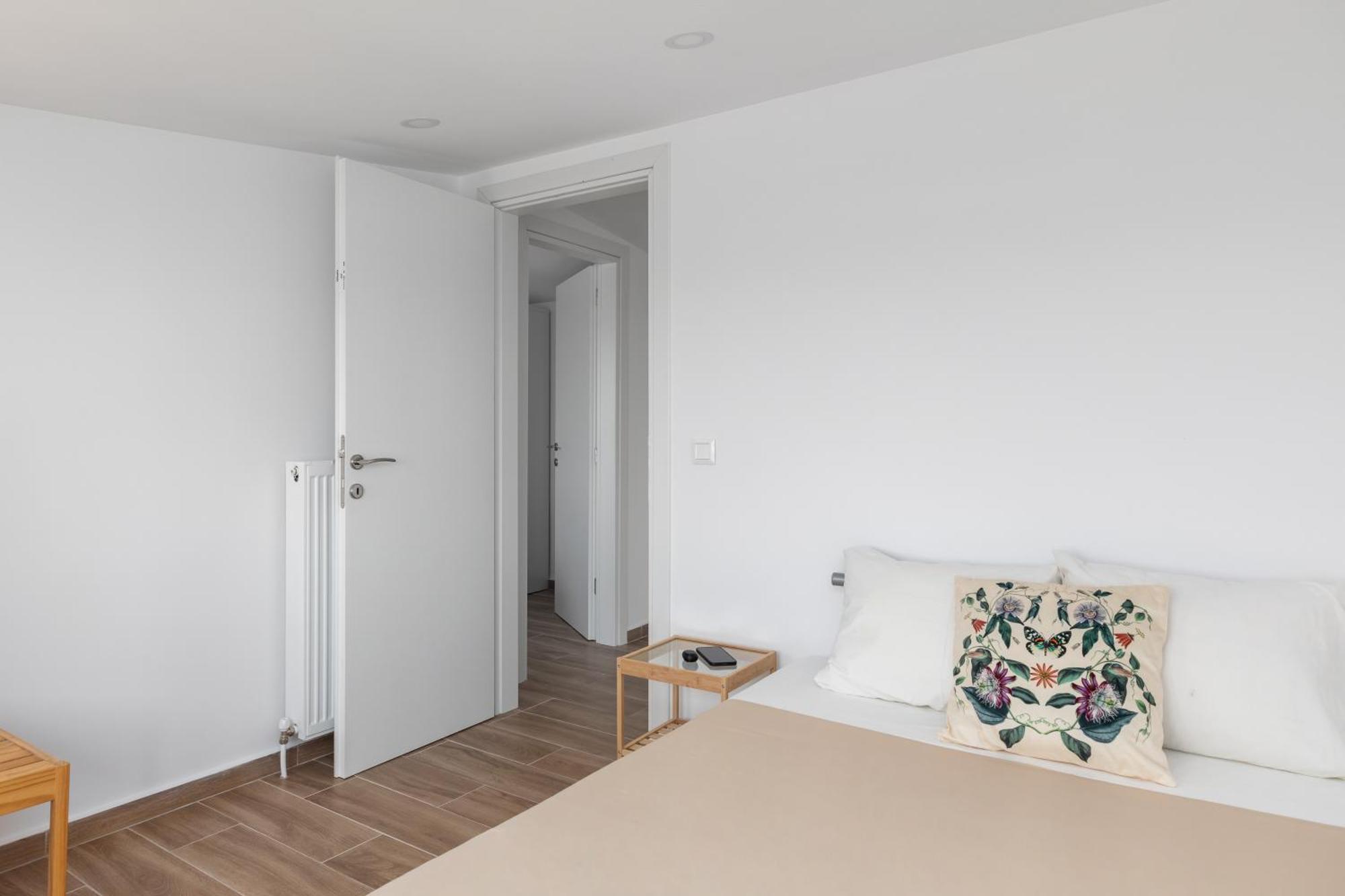 Apartment Malibu By Halu! Seaside In Perea Skala Neon Epivaton