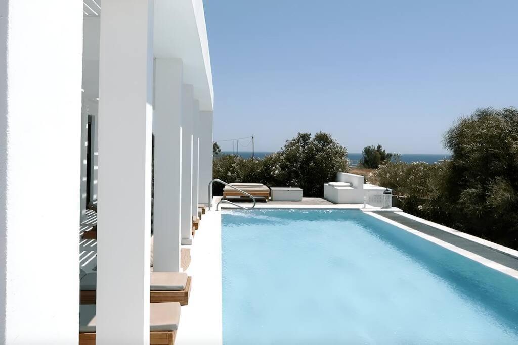 Seadream Villa