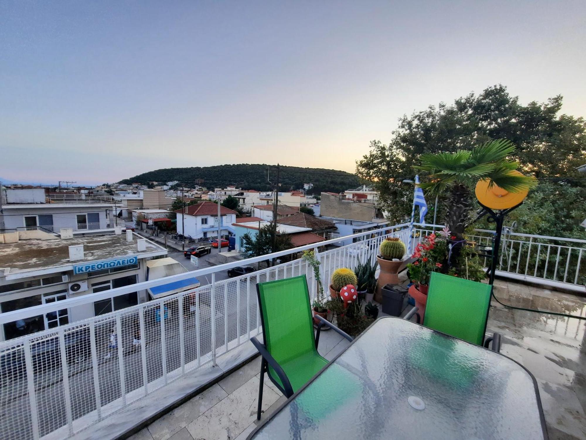 Skyloft Apartment Nea Karvali