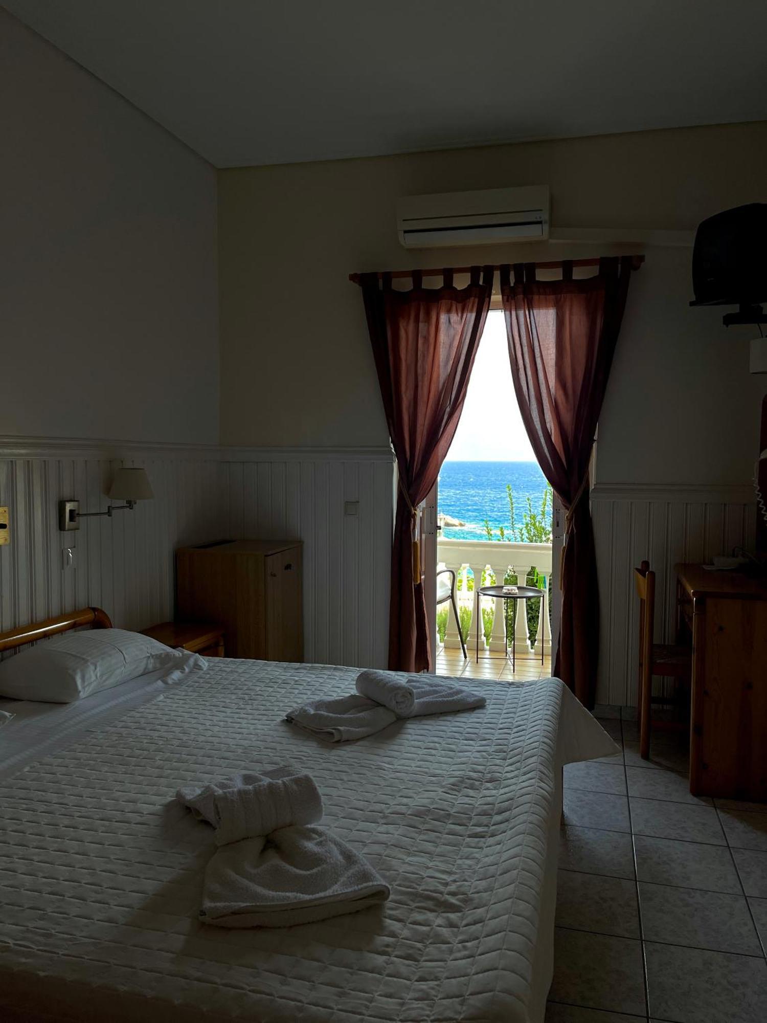 Sunrise Hotel Kokkari