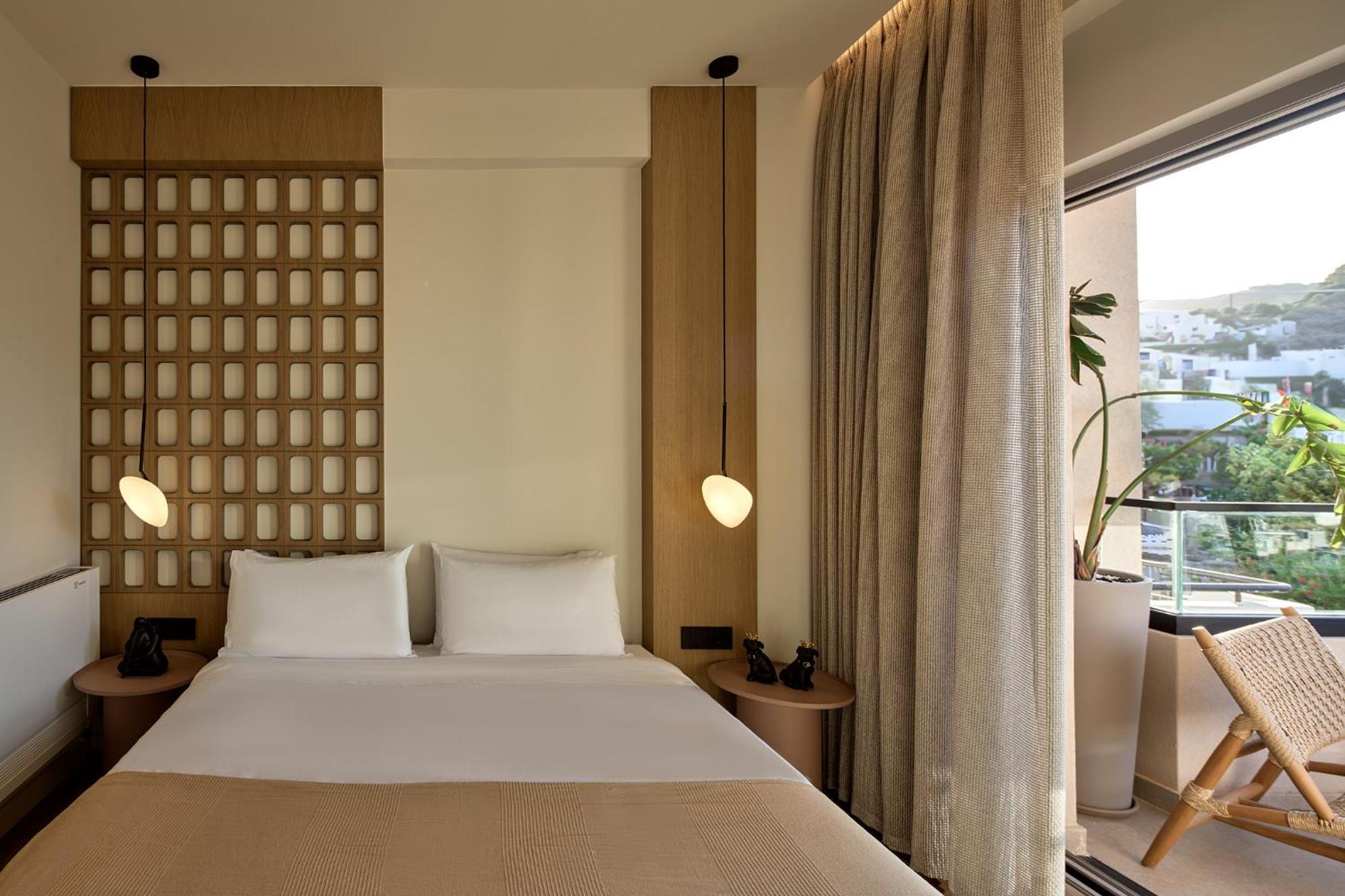 Ficus Seafront Villa, Eco Pool & Close To Beach, By Thinkvilla *