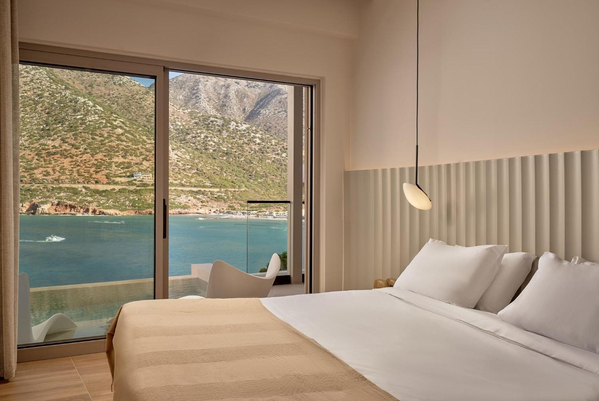 Ficus Seafront Villa, Eco Pool & Close To Beach, By Thinkvilla * Bali (Crete)
