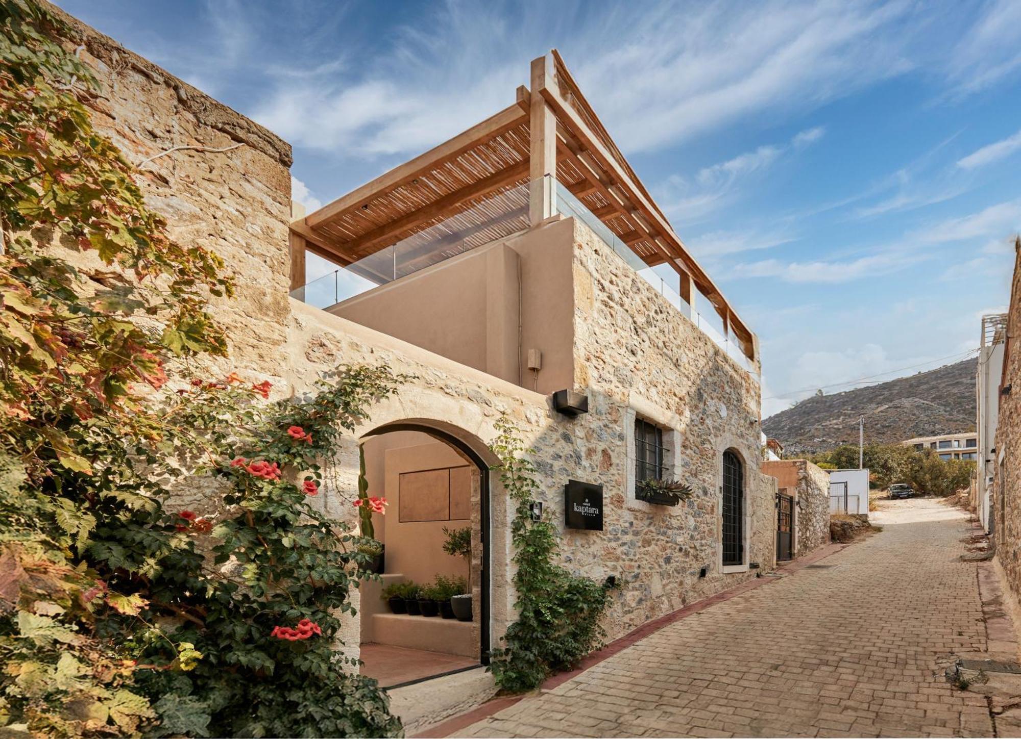 Kaptara Premium Ground Floor Unit With 2 Jaccuzis-part Of Kaptara Complex Koutouloufari (Crete)