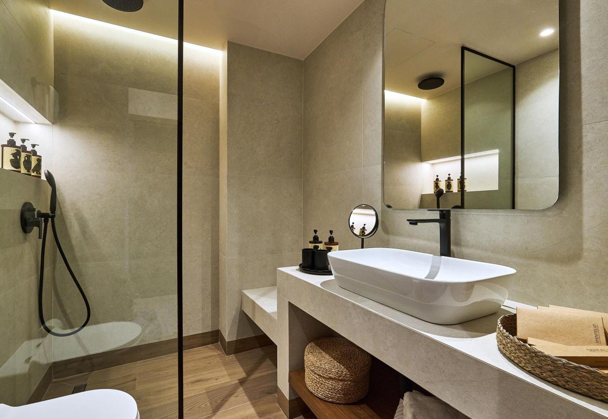 Kaptara Premium Ground Floor Unit With 2 Jaccuzis-part Of Kaptara Complex *