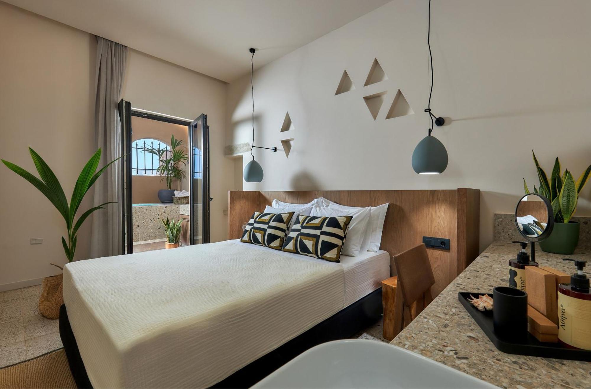 Kaptara Premium Ground Floor Unit With 2 Jaccuzis-part Of Kaptara Complex Apartment Koutouloufari (Crete)