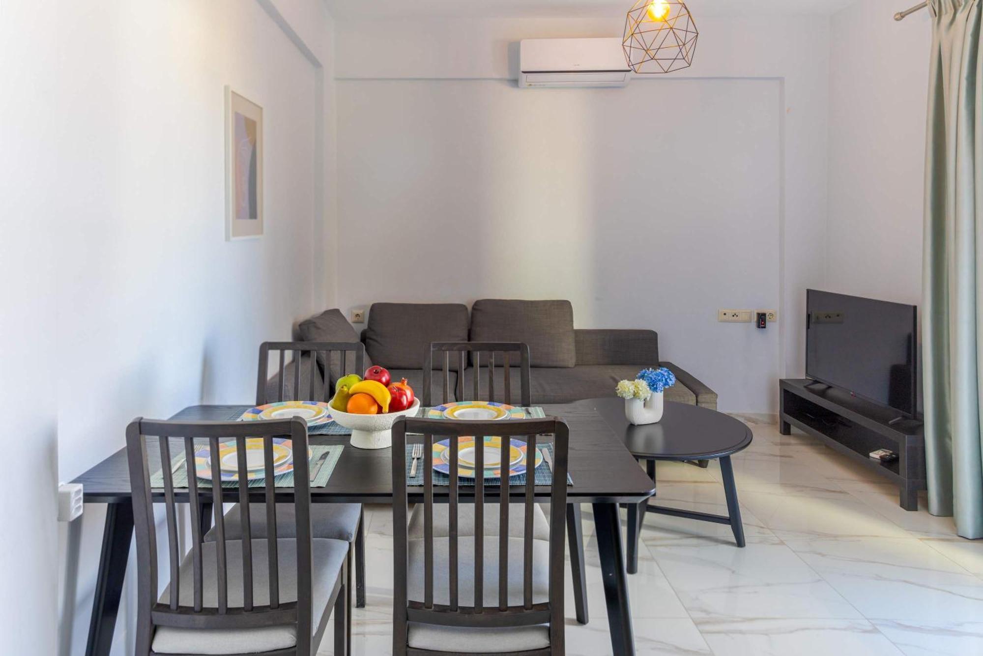 Apartment Seaview Oasis Chic 2-bed Boutique