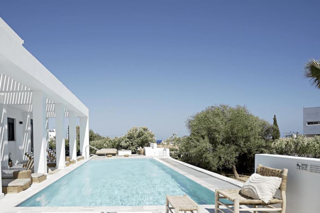 Sealove Villa *