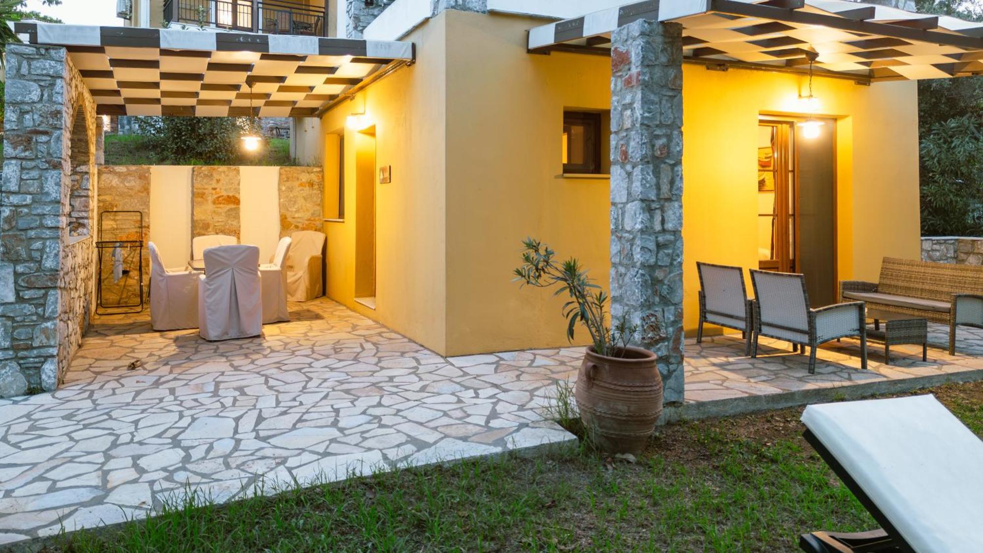 Aparthotel Skiathos Island 4*