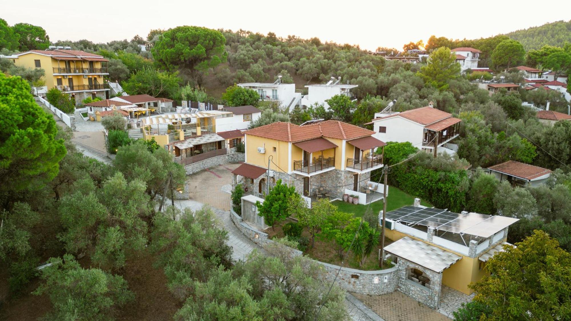 Skiathos Island 4*