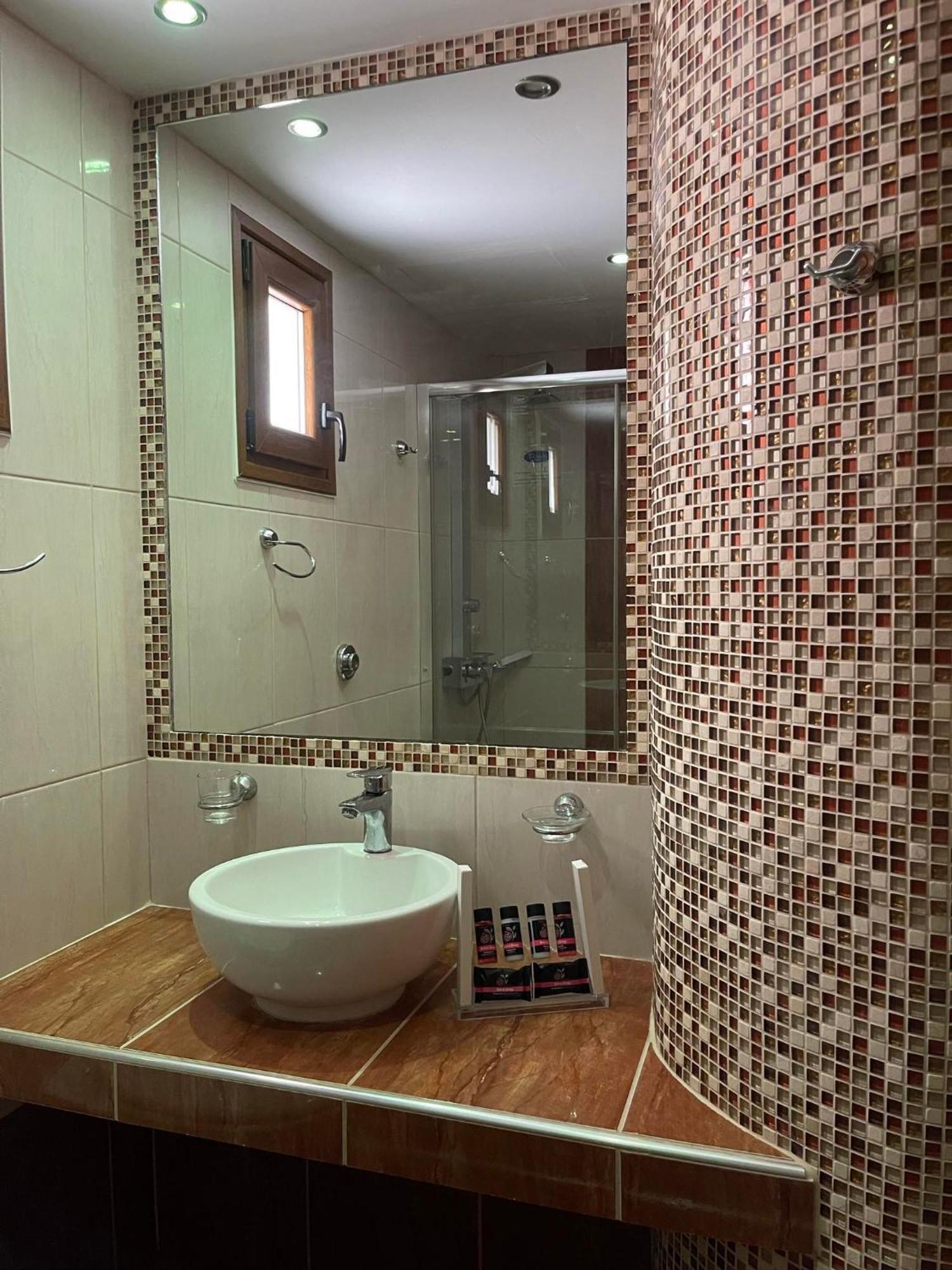 Skiathos Island Aparthotel 4*