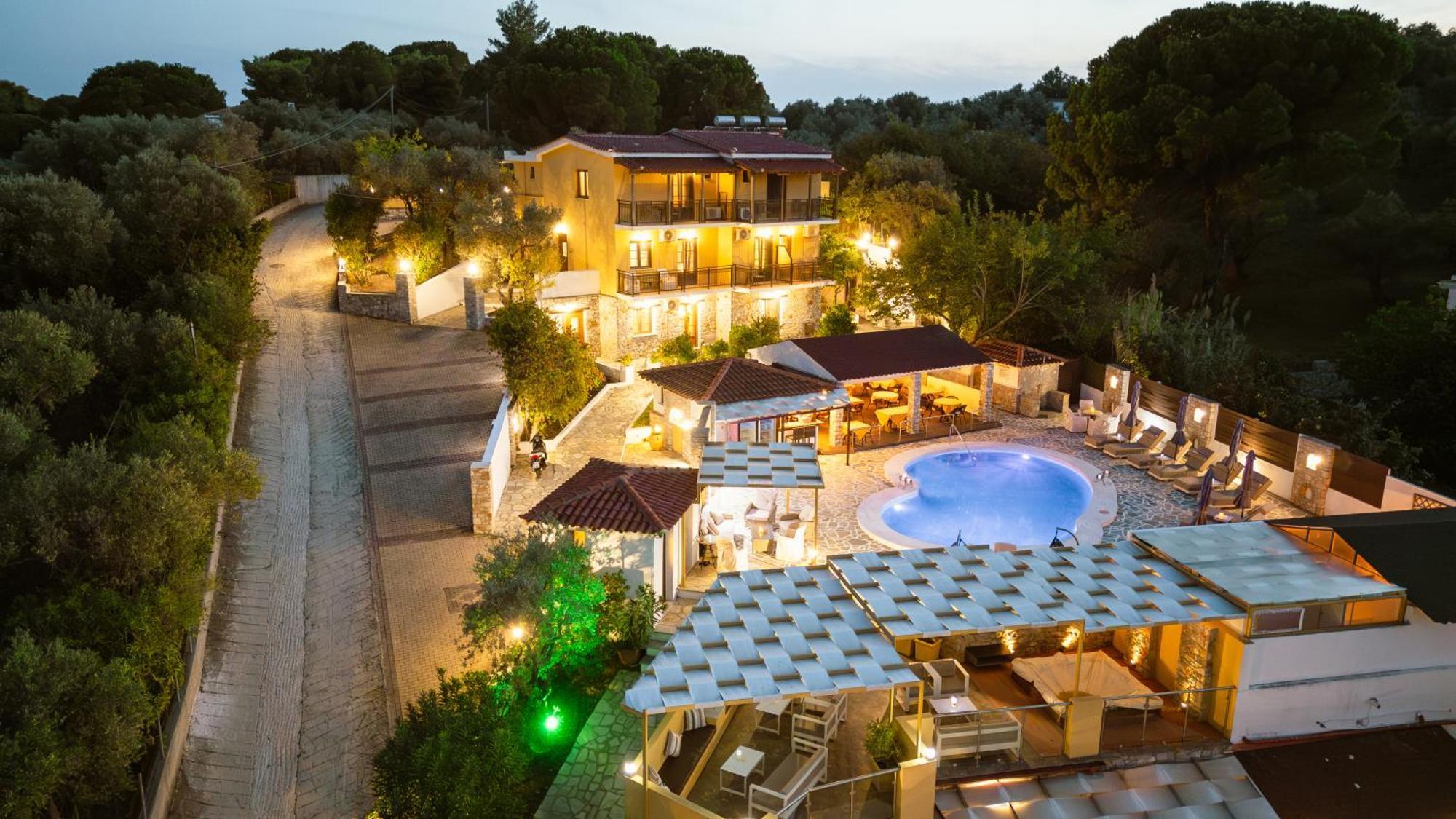 Skiathos Island Aparthotel