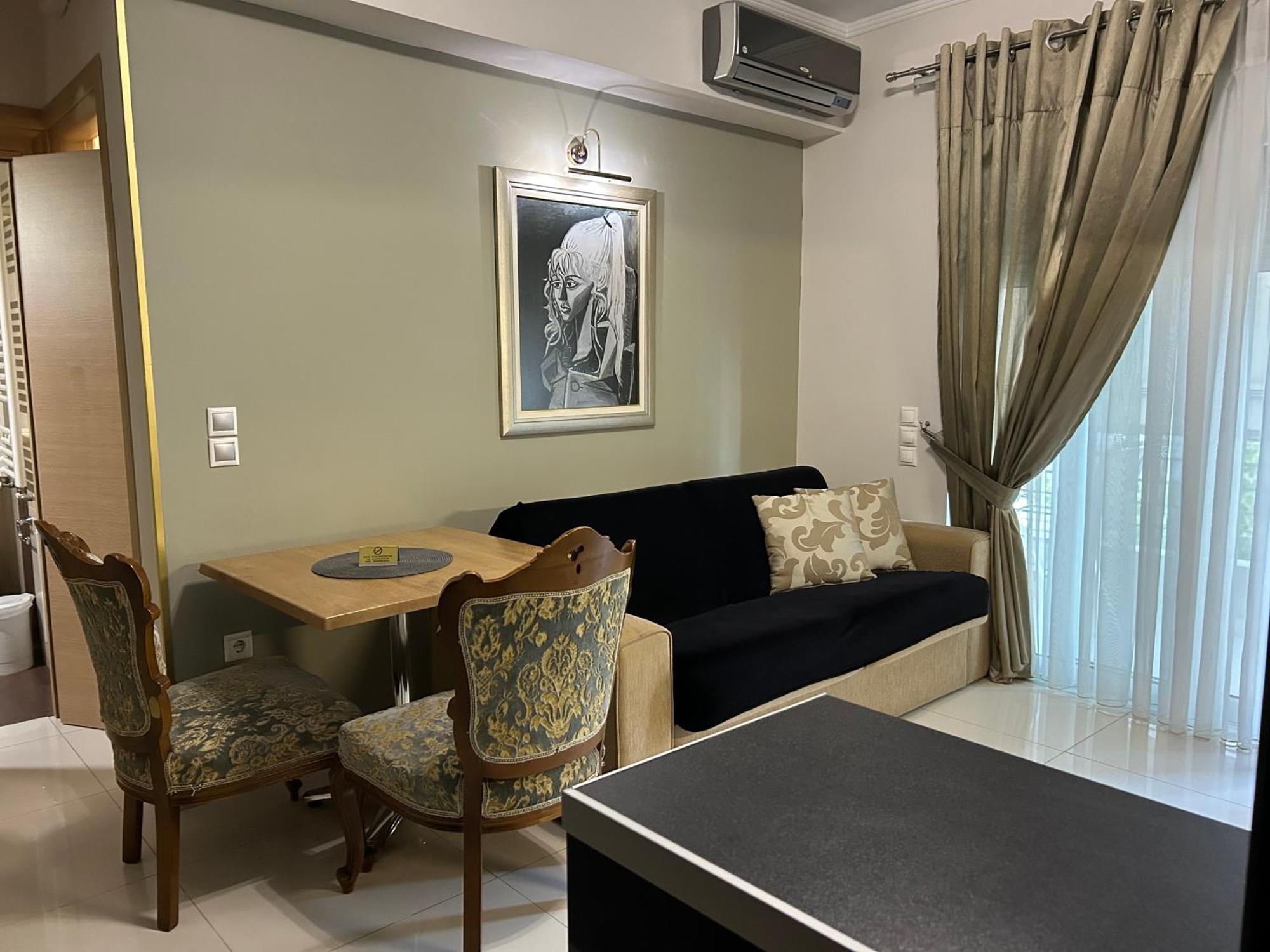 Palataki 3*