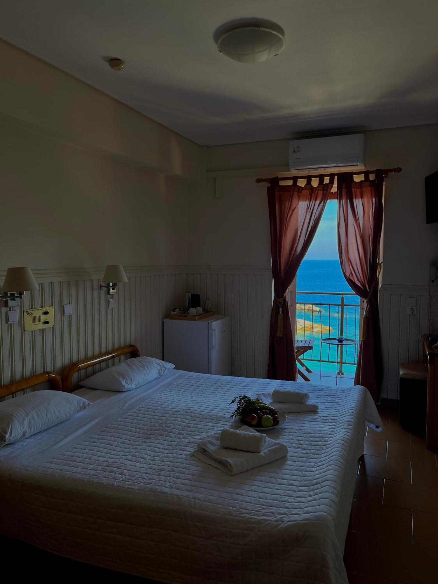 Sunrise Hotel Kokkari