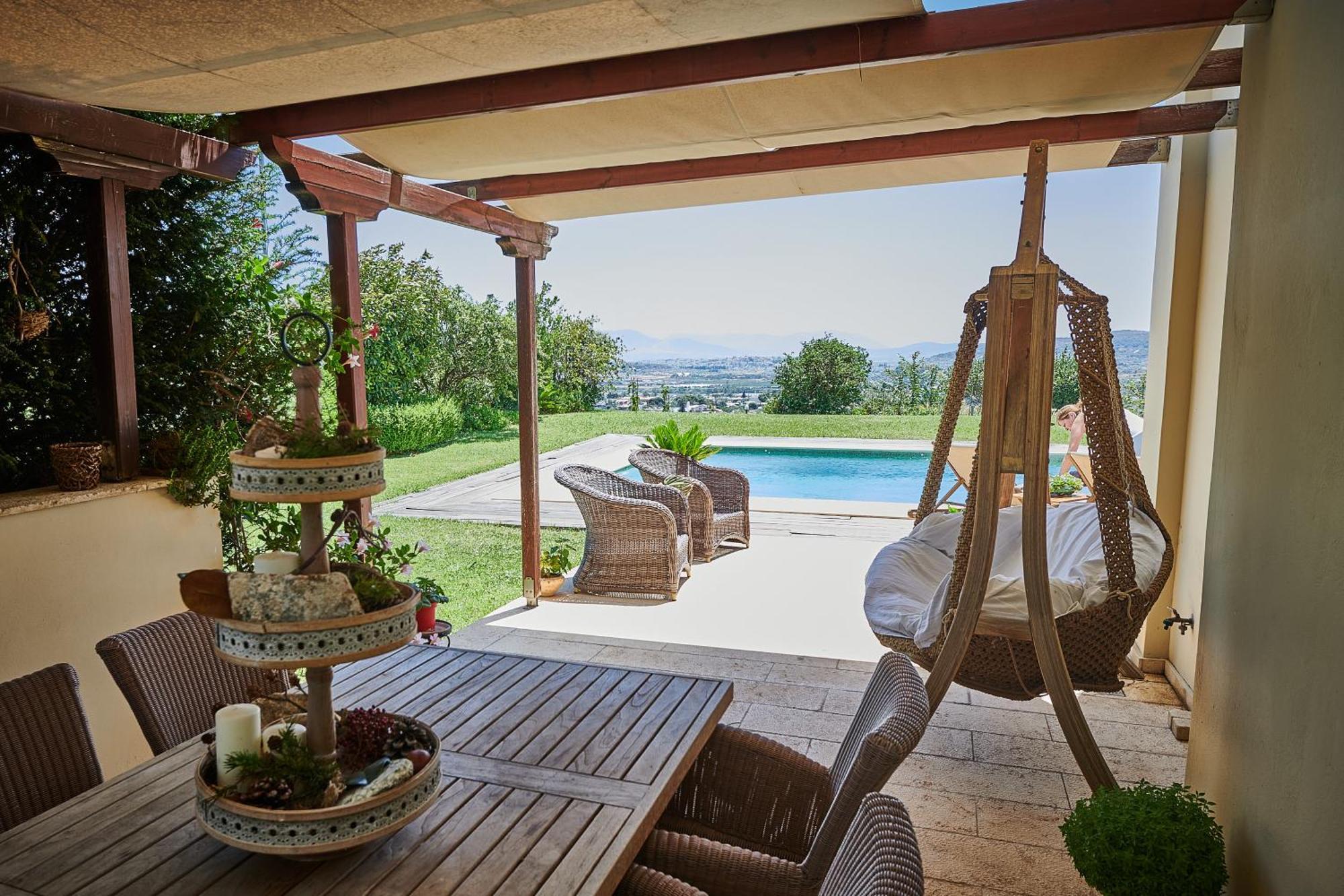 Luxury With Pool