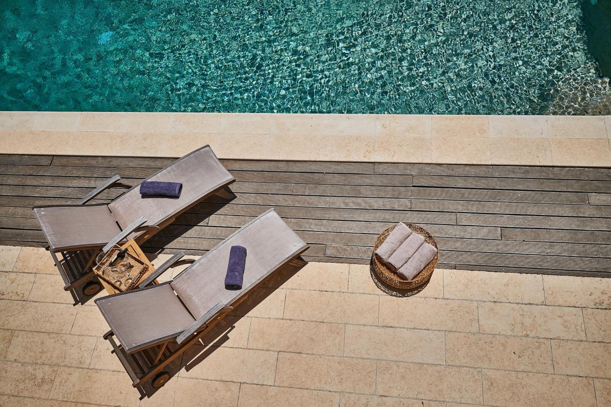 Luxury With Pool Apartment Pallini (East Attica)