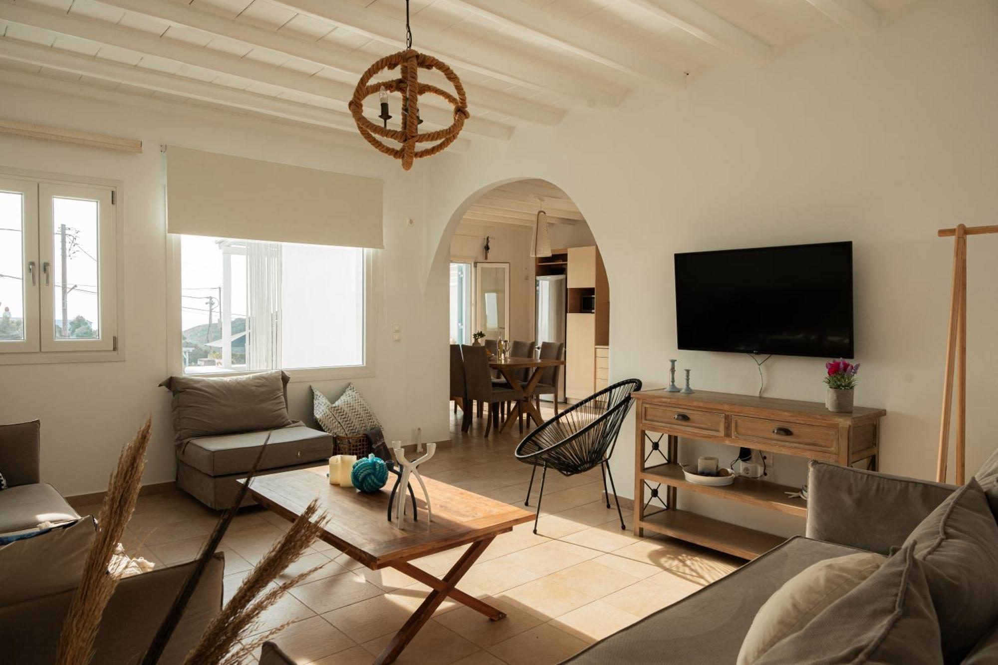Villa Paradisia *