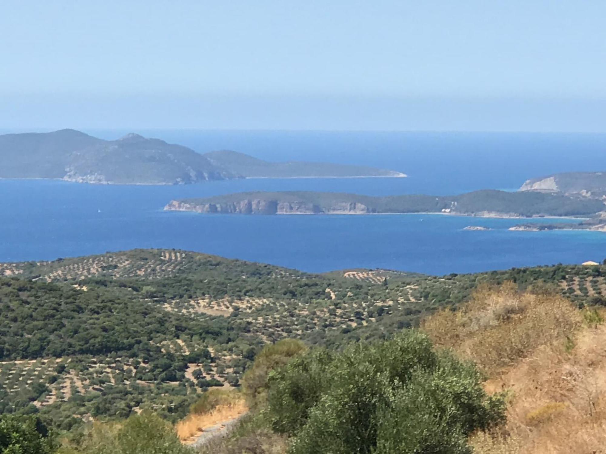 Villa Luxurious In Peloponnese With Swimming Pool *