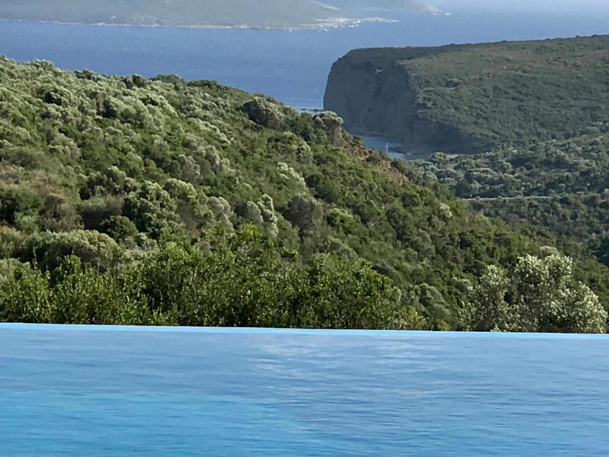 Luxurious In Peloponnese With Swimming Pool Villa Kamaria (Messinia)