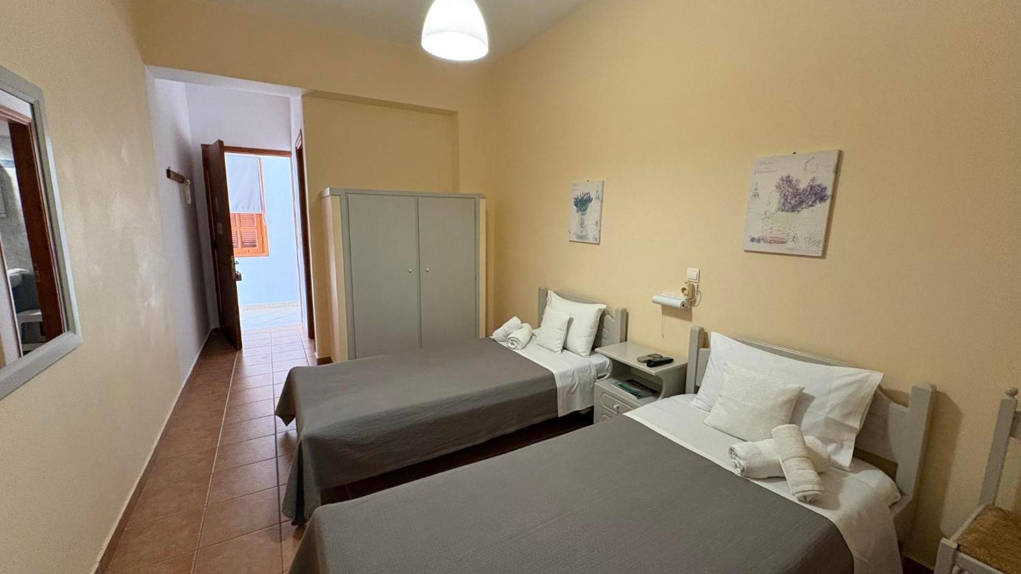 Hotel Romanza Poulithra
