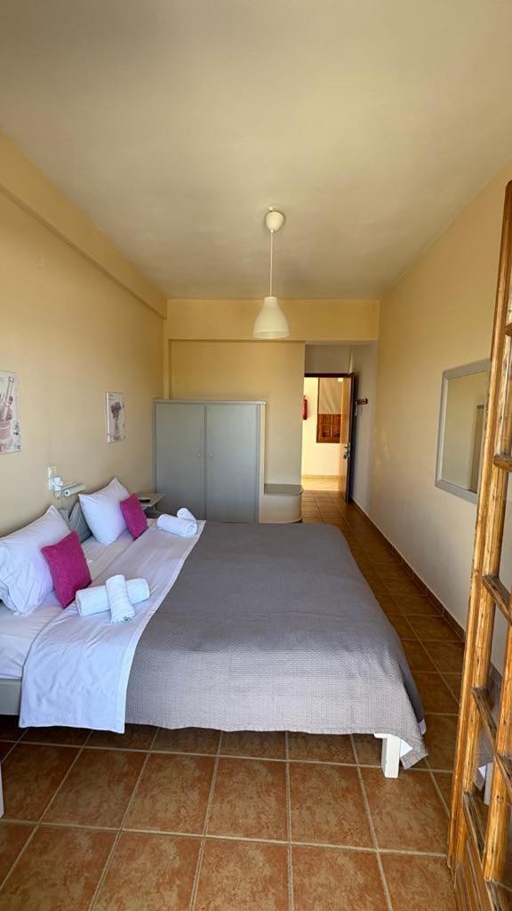 Hotel Romanza Poulithra