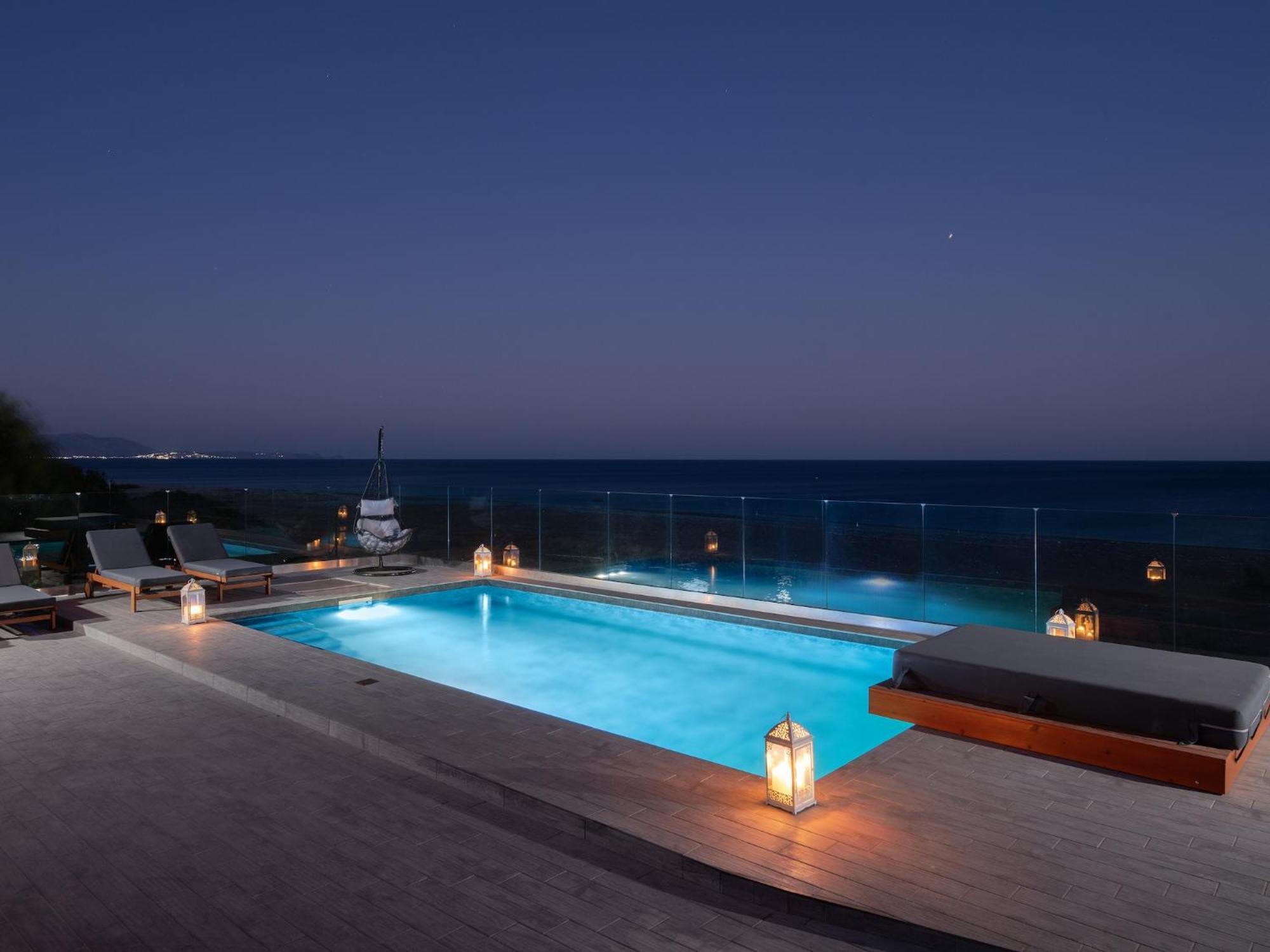 Villa Modern In With Private Pool