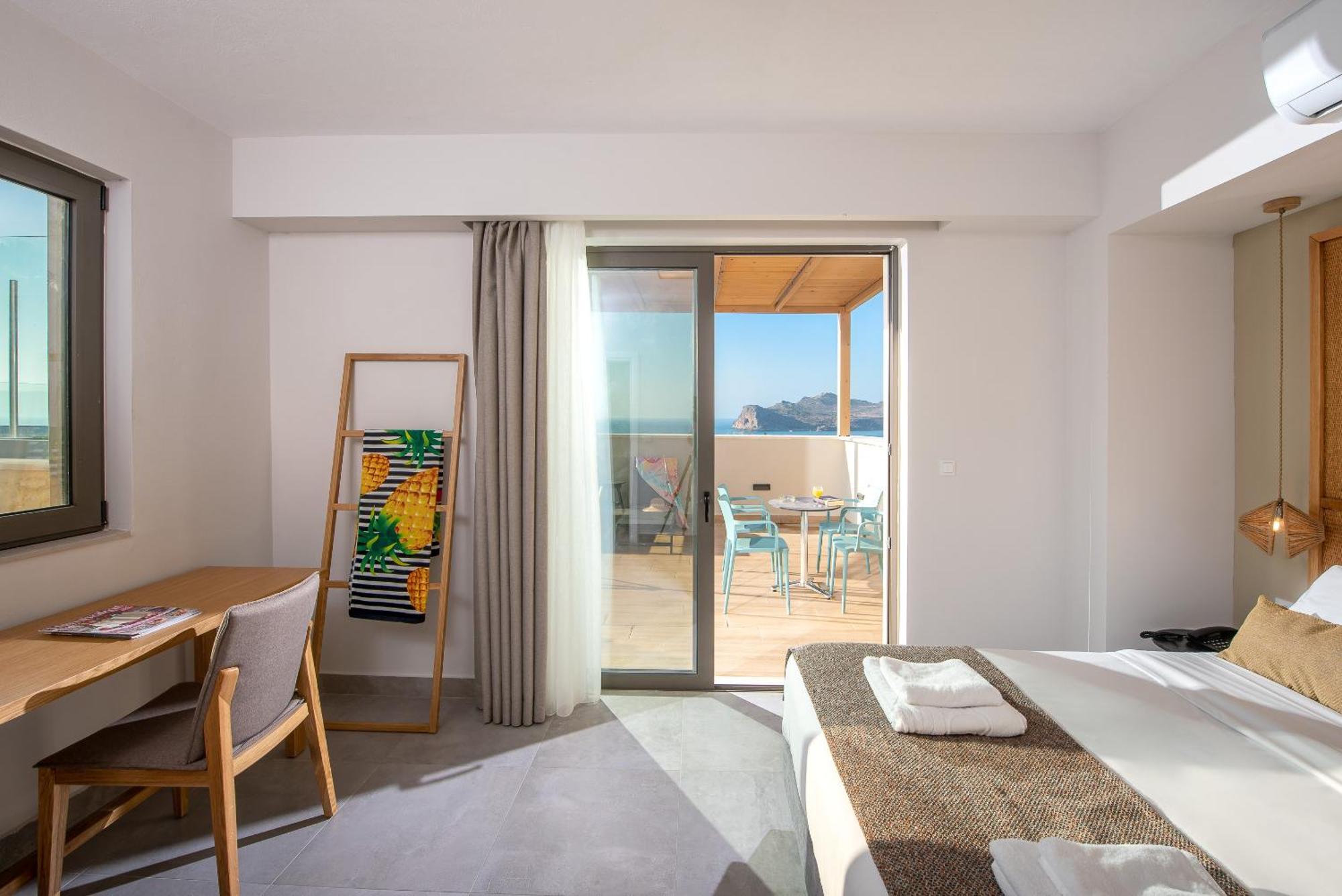 Caldera Village 4* Agia Marina (Crete)