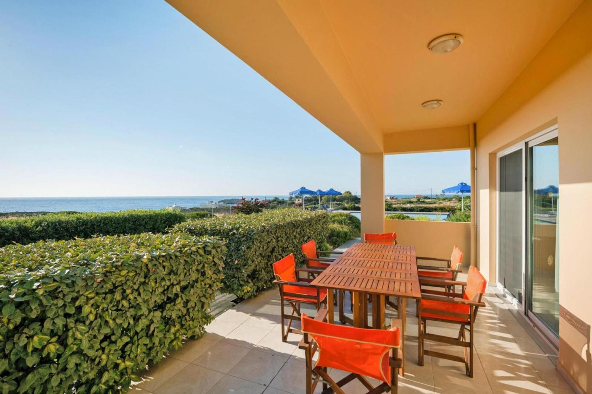 Apartment In Chania With Outdoor Pool *