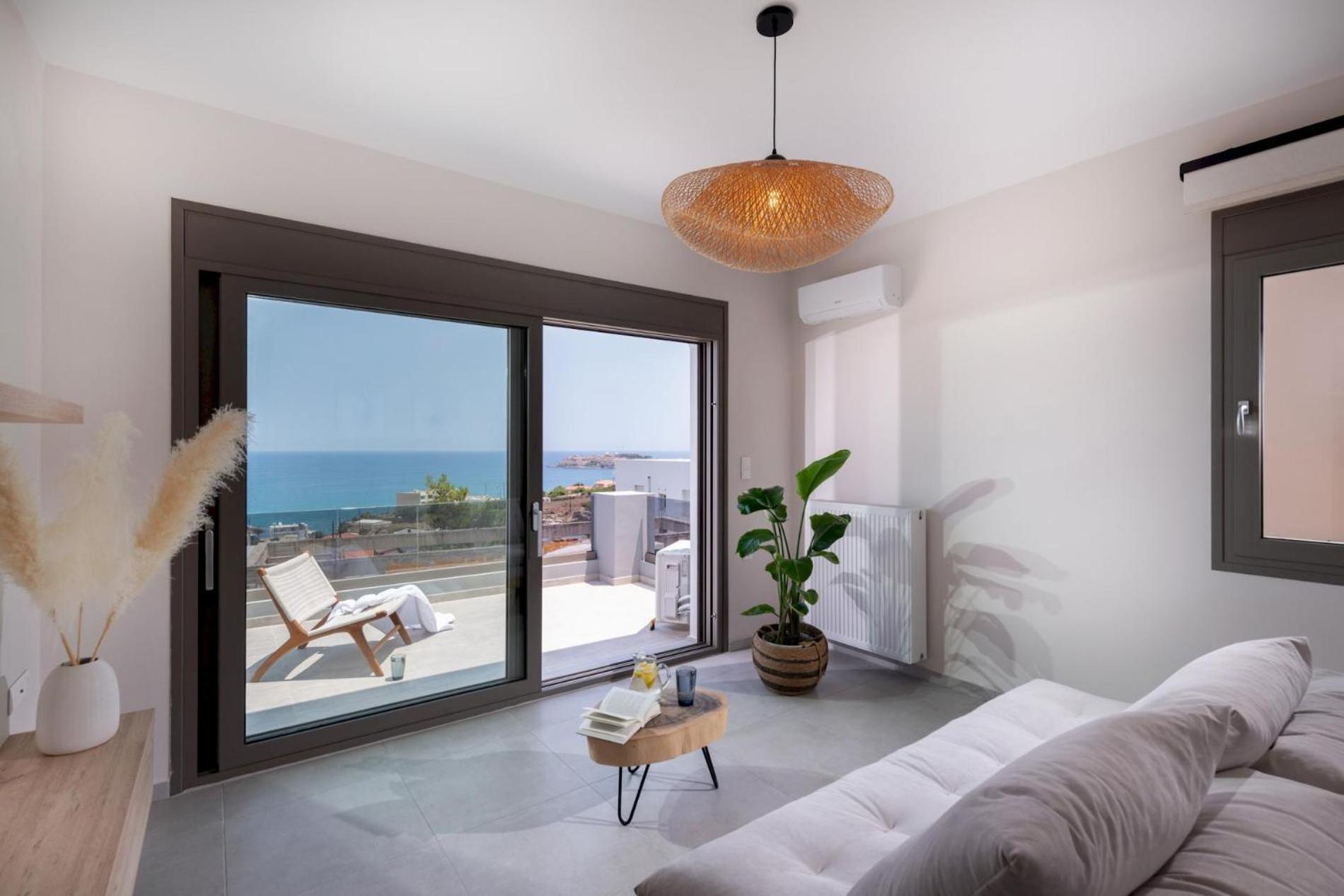 Leon Luxury In Rethymno *